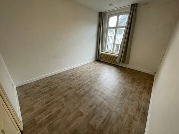 For rent: Room Bredestraat 45 B – 2.2 in Maastricht