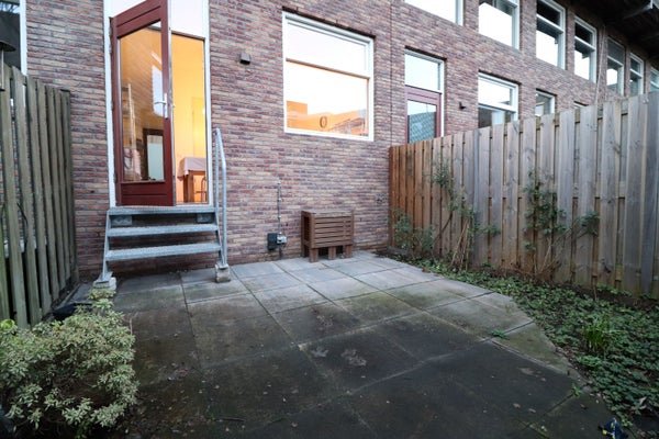 For rent: Flat Lisbloemstraat 13 A in Rotterdam