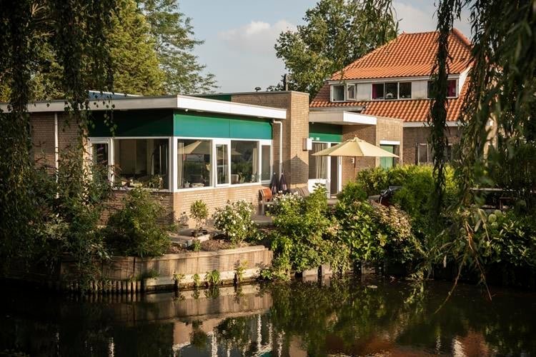 For rent: Flat Koninginnelaan in Rozenburg