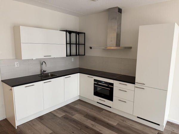 For rent: Flat Vrouwengelukhof 135 in Amsterdam