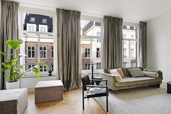 For rent: Flat Pieter Cornelisz. Hooftstraat in Amsterdam