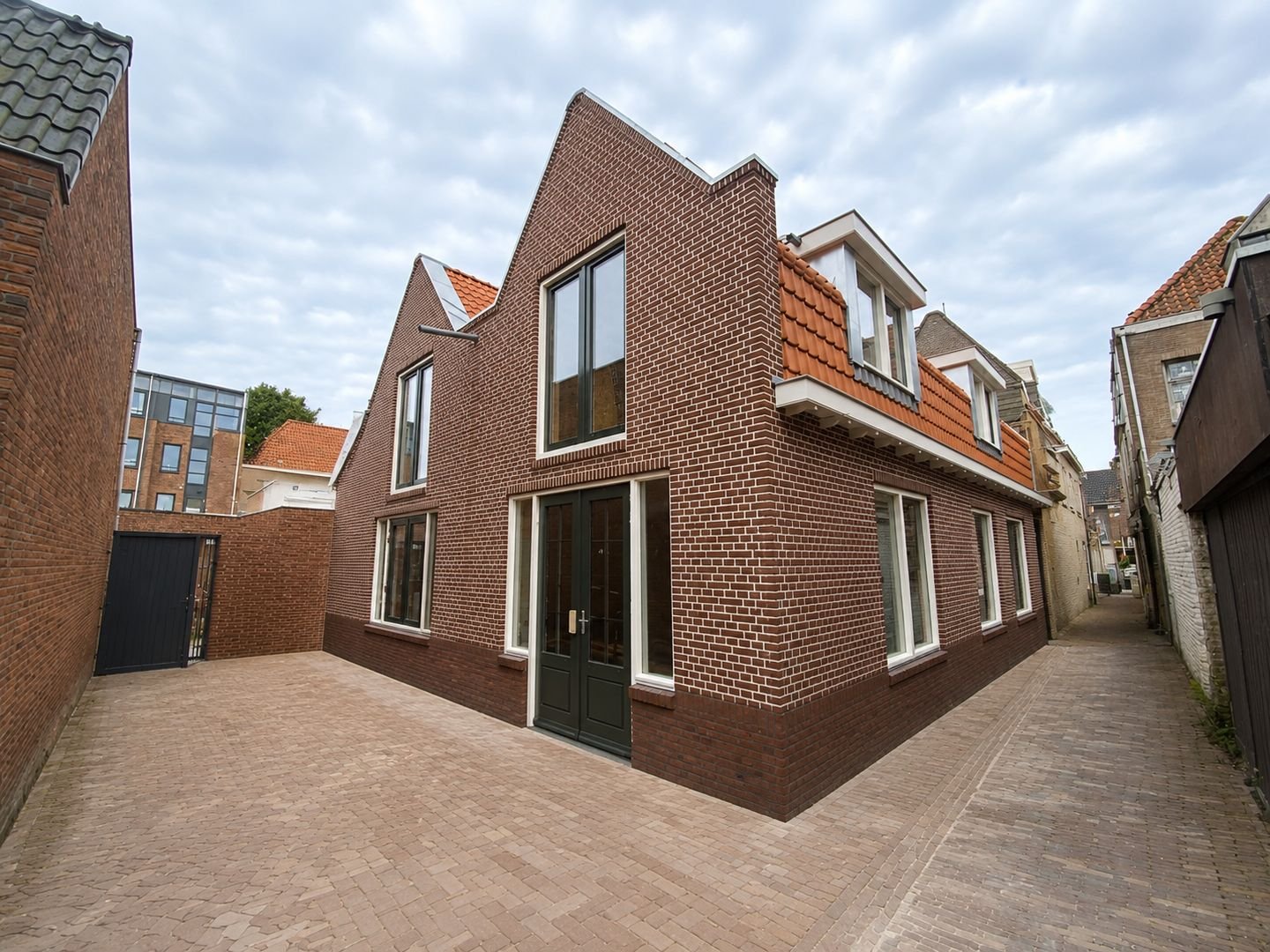 Augustijnsteeg 13