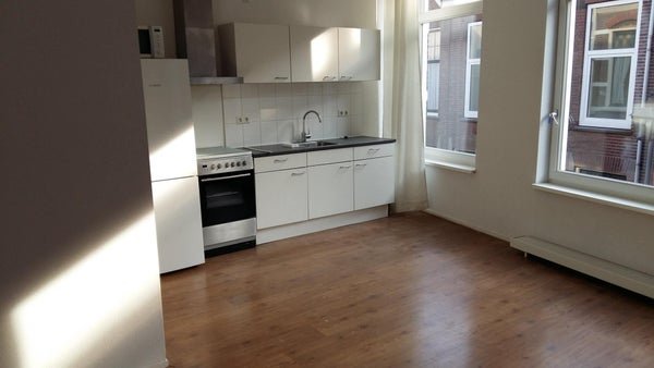 For rent: Flat Zuiderstraat 35 E in Haarlem
