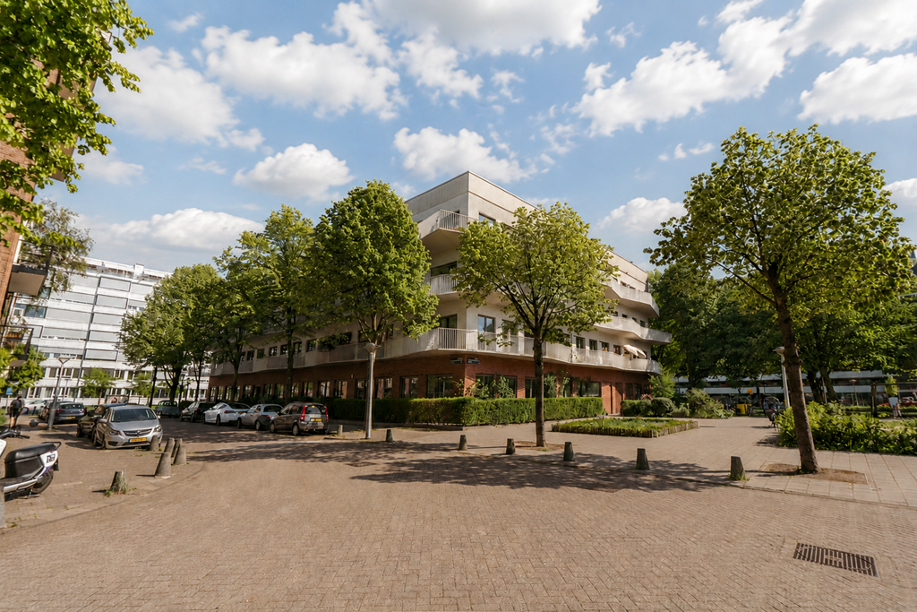 For rent: Flat President Kennedyplantsoen in Amsterdam
