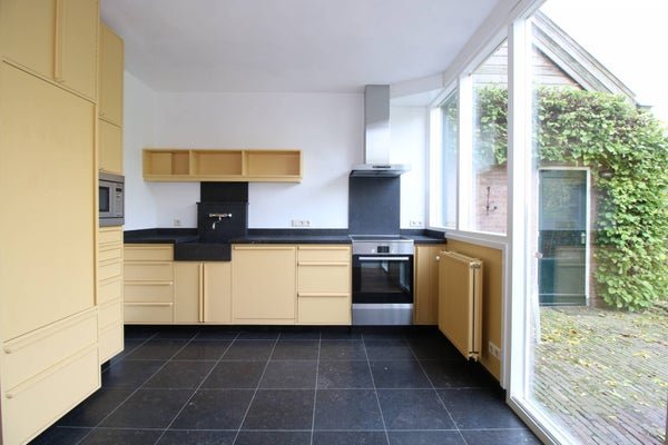 For rent: House Achterambachtseweg in Hendrik-Ido-Ambacht