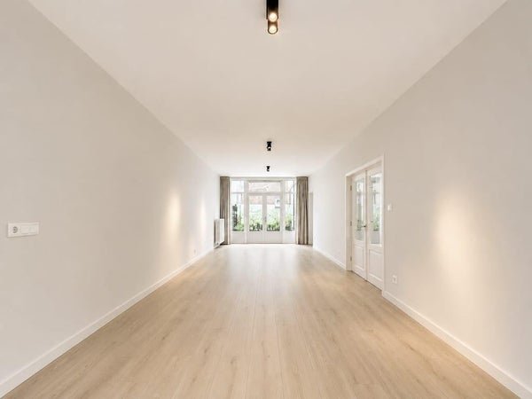 For rent: Flat Henegouwerplein in Rotterdam