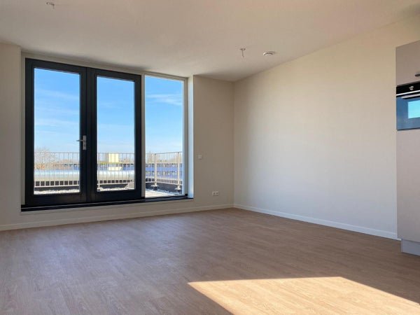 For rent: Flat Adriaen Nimantsstraat 68 in Rotterdam