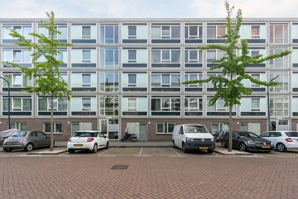 For rent: Flat Lederambachtstraat 234 in Amsterdam