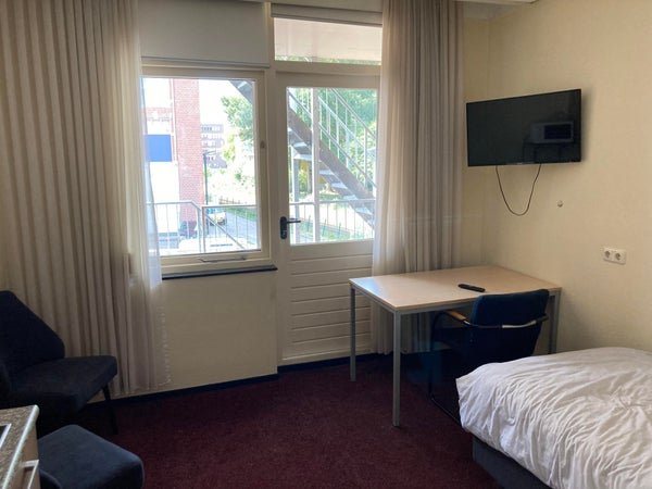 For rent: Studio Oldenzaalsestraat in Enschede