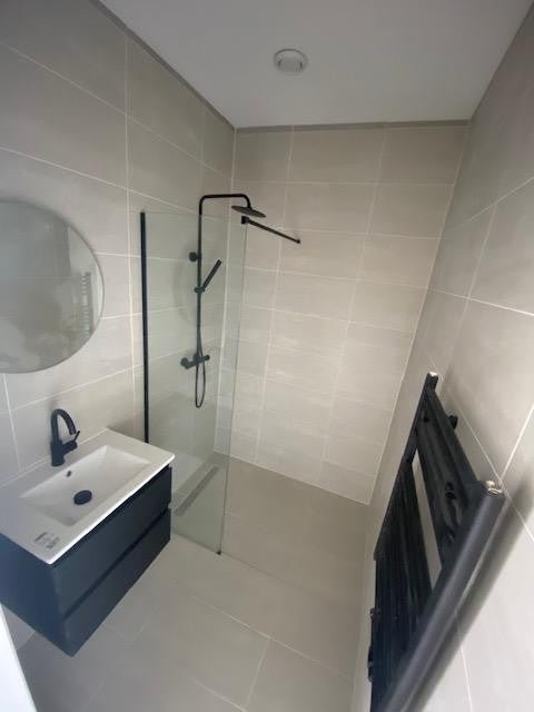 For rent: Flat Goeverneurlaan in Den Haag