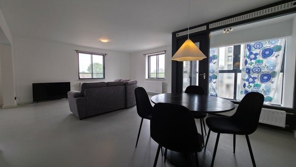 For rent: Flat Zuidplein in Rotterdam