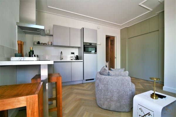 For rent: Studio Langegracht in Leiden