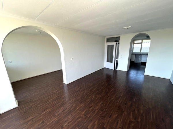 For rent: Flat Nieuwendamlaan in Den Haag