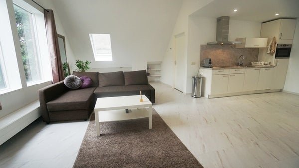 For rent: Flat Mauritsweg in Rotterdam