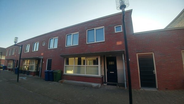 For rent: House J.J. Slauerhoffstraat 80 in Almere