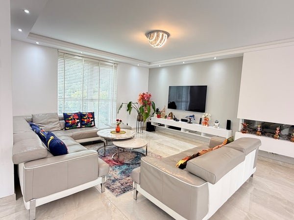 For rent: House Anna Maria van Cappellenpark 11 in Capelle aan den IJssel