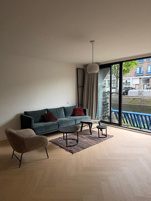 For rent: Flat Sint-Jacobsplaats in Rotterdam
