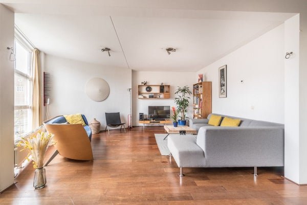 For rent: Flat Meerhuizenplein in Amsterdam