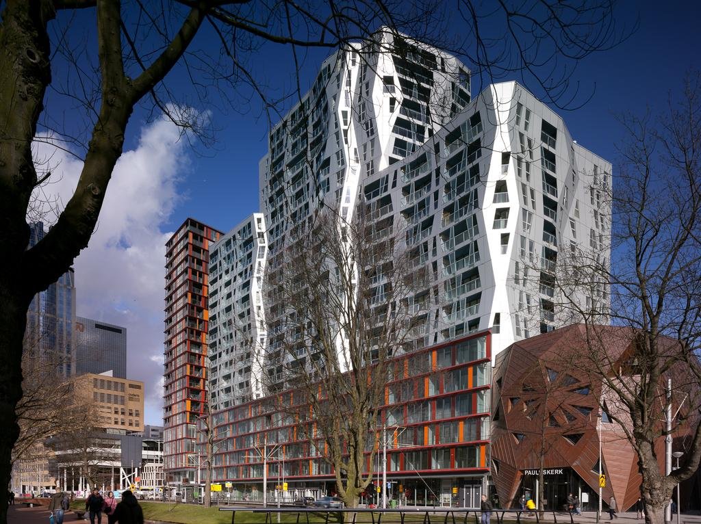 For rent: Flat Kruisplein 910 in Rotterdam