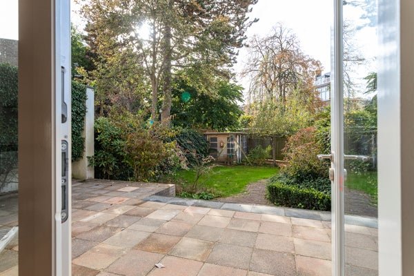 For rent: House Jozef Israëlsplein 4 in Den Haag