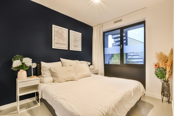 For rent: Flat Lia Doranastraat in Amsterdam