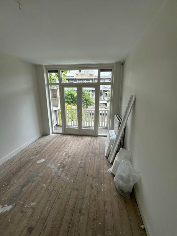 For rent: Flat Churchill-laan in Amsterdam