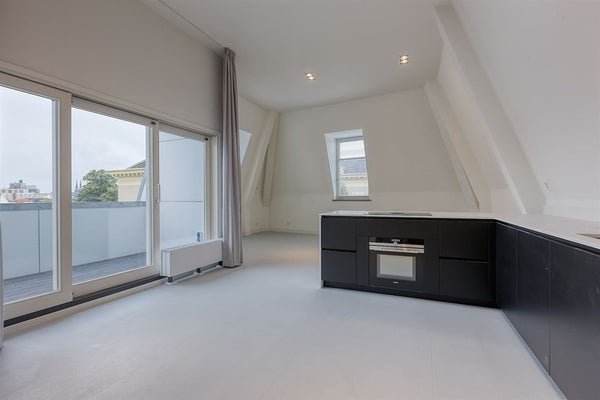 For rent: Flat Molenstraat 15 N in Den Haag