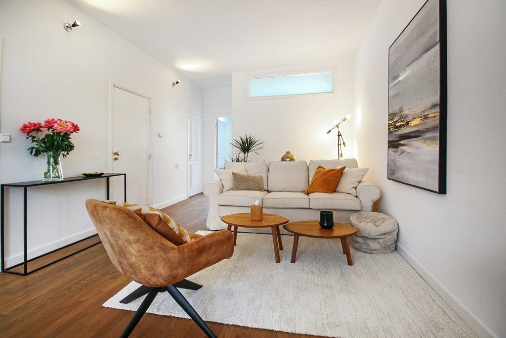 For rent: Flat Van Eeghenstraat 20 2 in Amsterdam