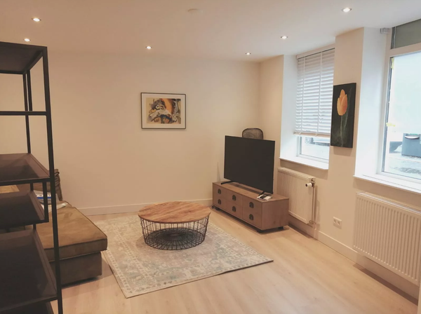 For rent: Flat Van der Palmstraat in Rotterdam