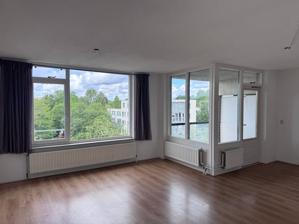 For rent: Flat Aartsbisschop Romerostraat 189 in Utrecht