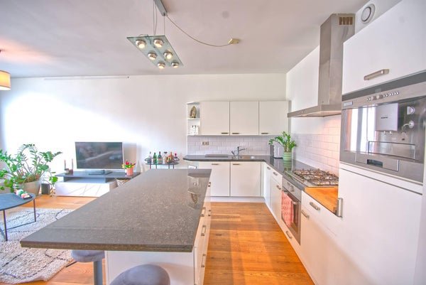 For rent: Flat Eerste Constantijn Huygensstraat in Amsterdam