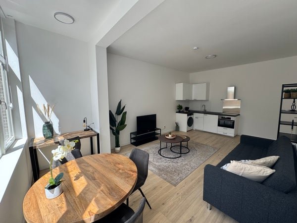 For rent: Flat Zwart Janstraat in Rotterdam