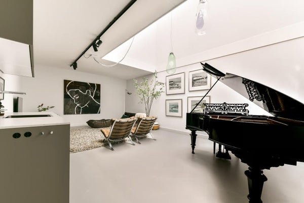 For rent: Flat Revaleiland in Amsterdam