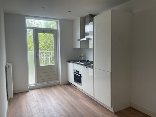 For rent: Flat Witte de Withstraat 182 4 in Amsterdam