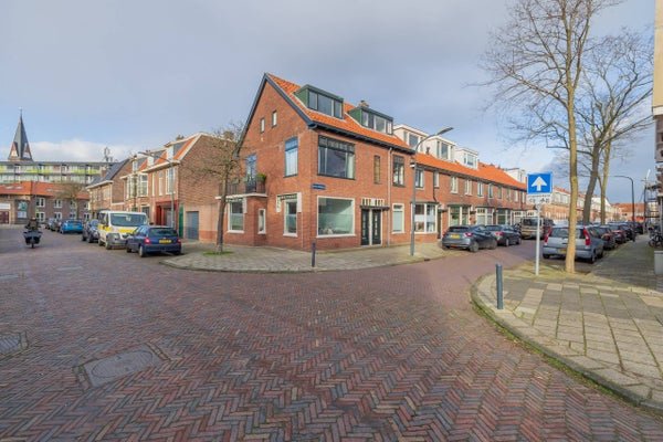 For rent: House Busken Huëtstraat 50 in Haarlem