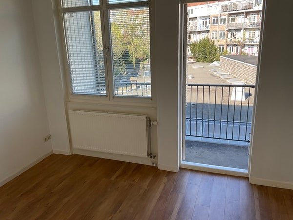 For rent: Flat Sassenheimstraat 7 2 in Amsterdam