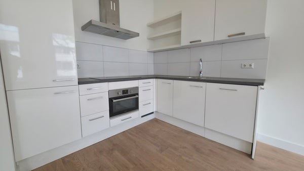 For rent: Flat Nieuwe Binnenweg in Rotterdam