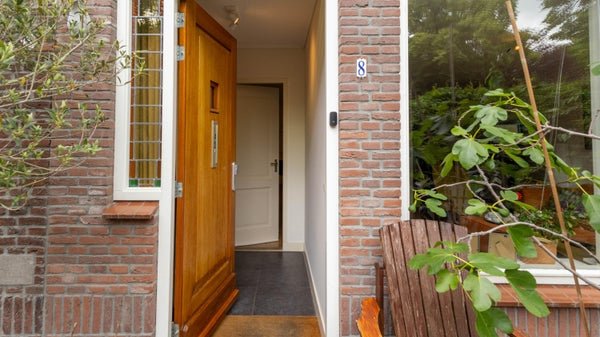 For rent: Flat Lindestraat 8 in Leiden