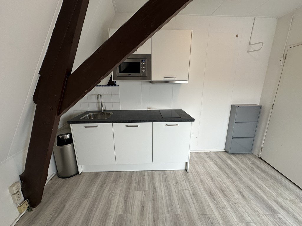 For rent: Room Aweg 11 AK15 in Groningen