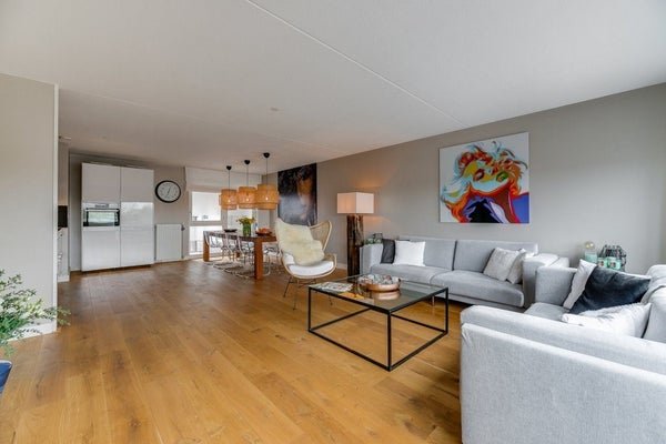 For rent: Flat Van Suchtelen van de Haarestraat 26 H in Amsterdam