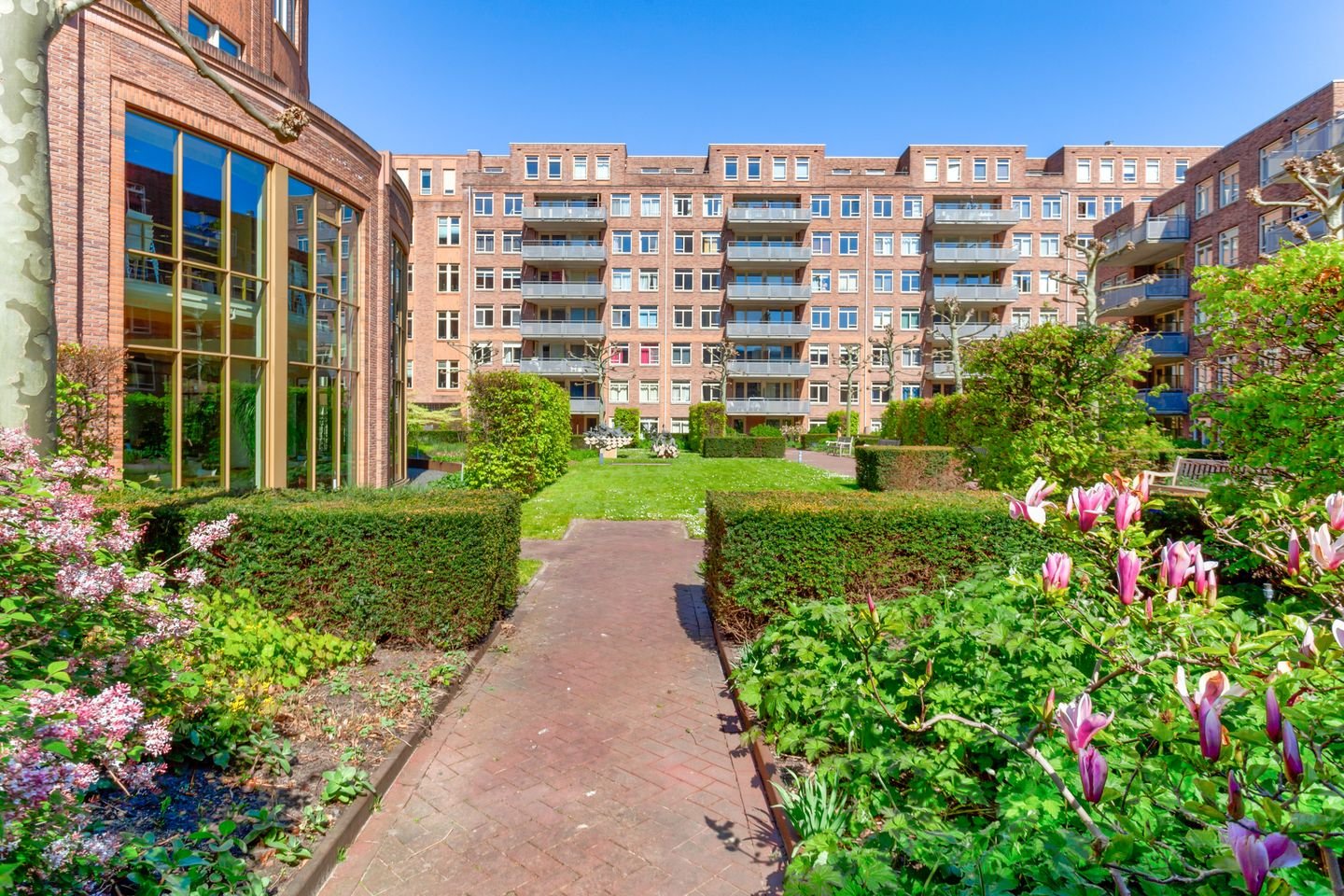 Louise Henriëttestraat 103