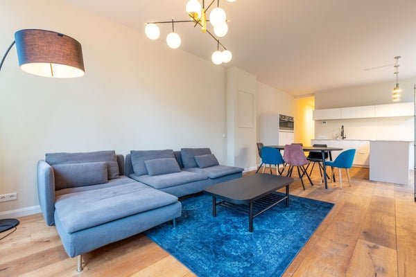 For rent: Flat Tolstraat in Amsterdam