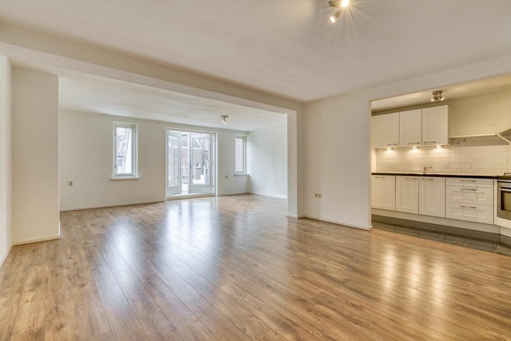 Mgr. van de Weteringstraat 7-B