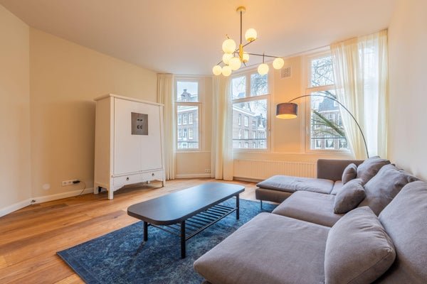 For rent: Flat Tolstraat in Amsterdam