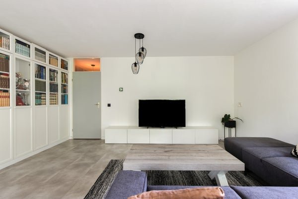 For rent: Flat Suze Groenewegplantsoen 67 a in Amsterdam