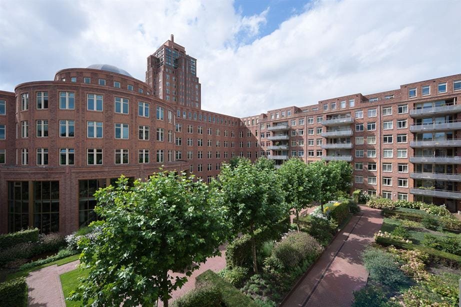 Louise Henriëttestraat 103
