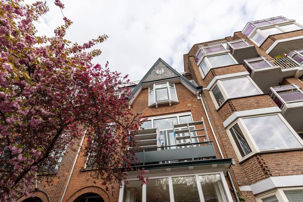 For rent: Flat Mathenesserlaan in Rotterdam