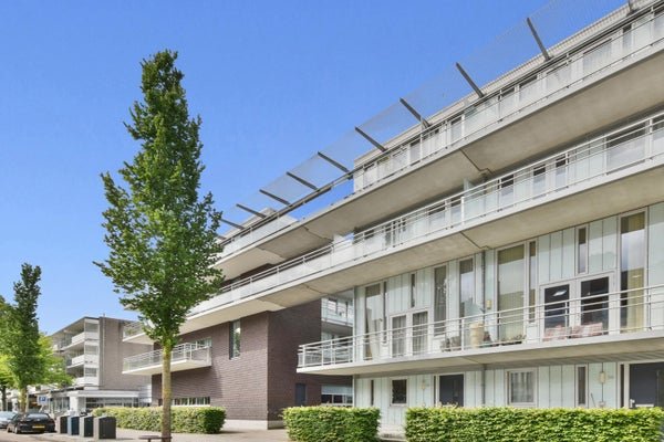 For rent: Flat Henkenshage in Amsterdam