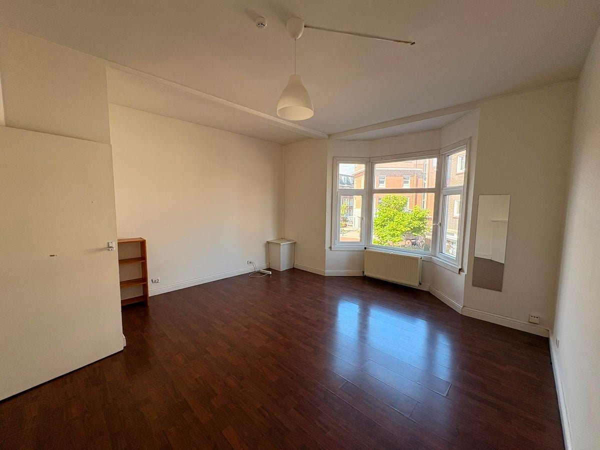 For rent: Flat Pahudstraat in Den Haag