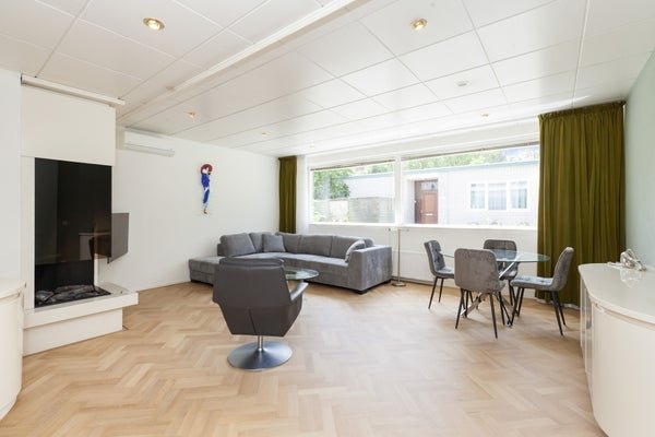For rent: House Buitenwatersloot in Delft